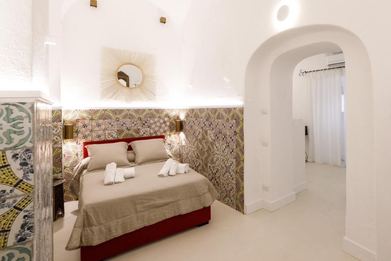 Qasar Luxury Suite - In Capri'S Piazzetta Exterior foto